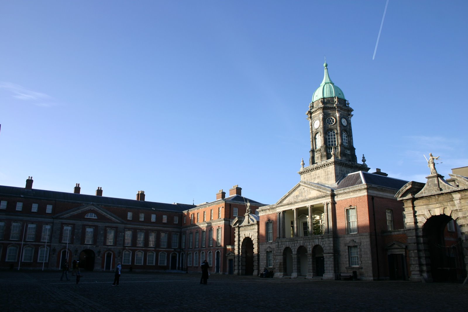 A view from the courtyard in the castle.