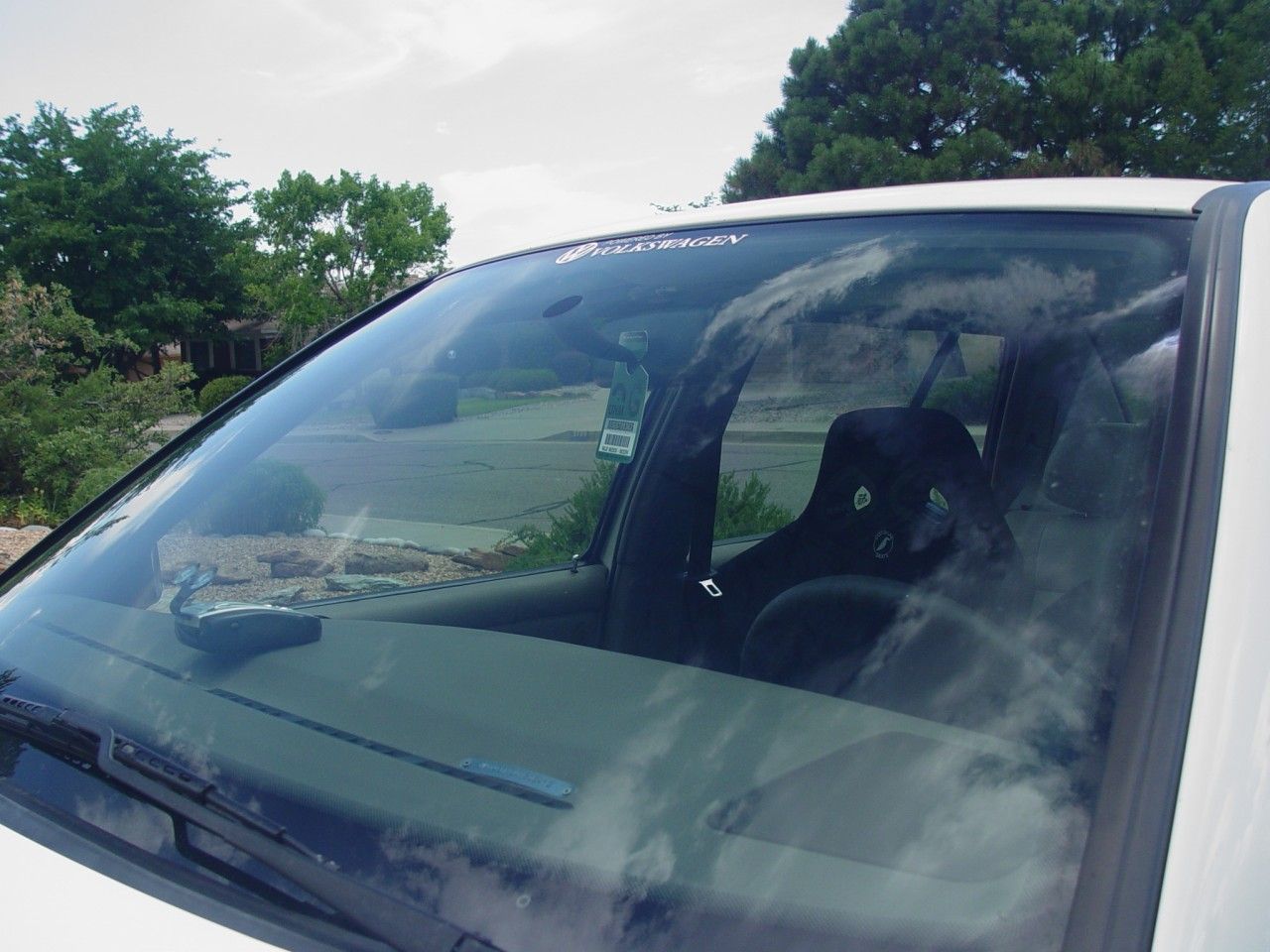 Ze windscreen