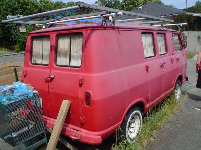 van 005